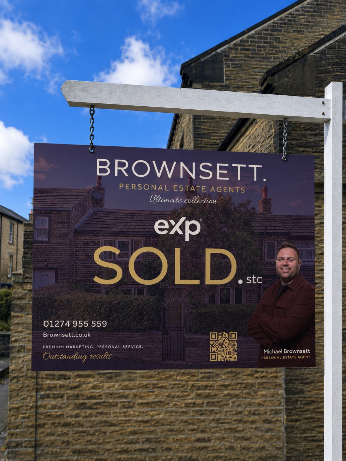 Customised for-sale board